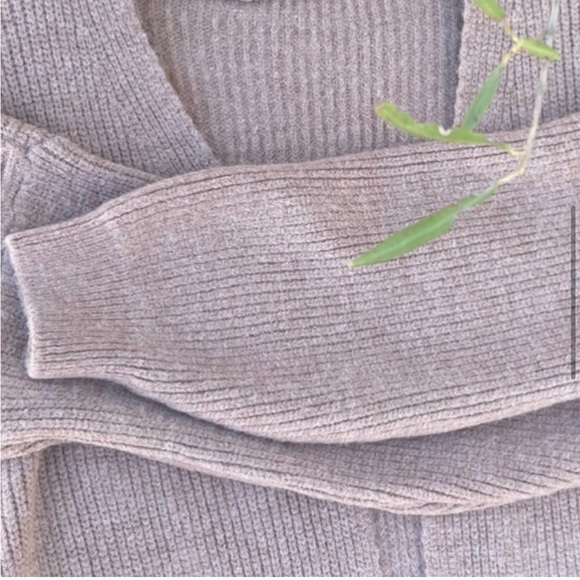 GORGEOUS Chunky Thick Oversized Long Over Knee Rib Tan soft Fuzzy Cardigan Coat - Picture 12 of 13